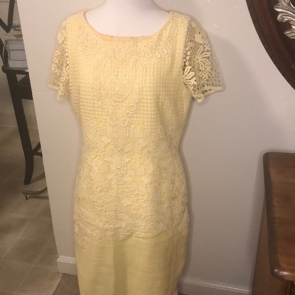 Yellow dress
